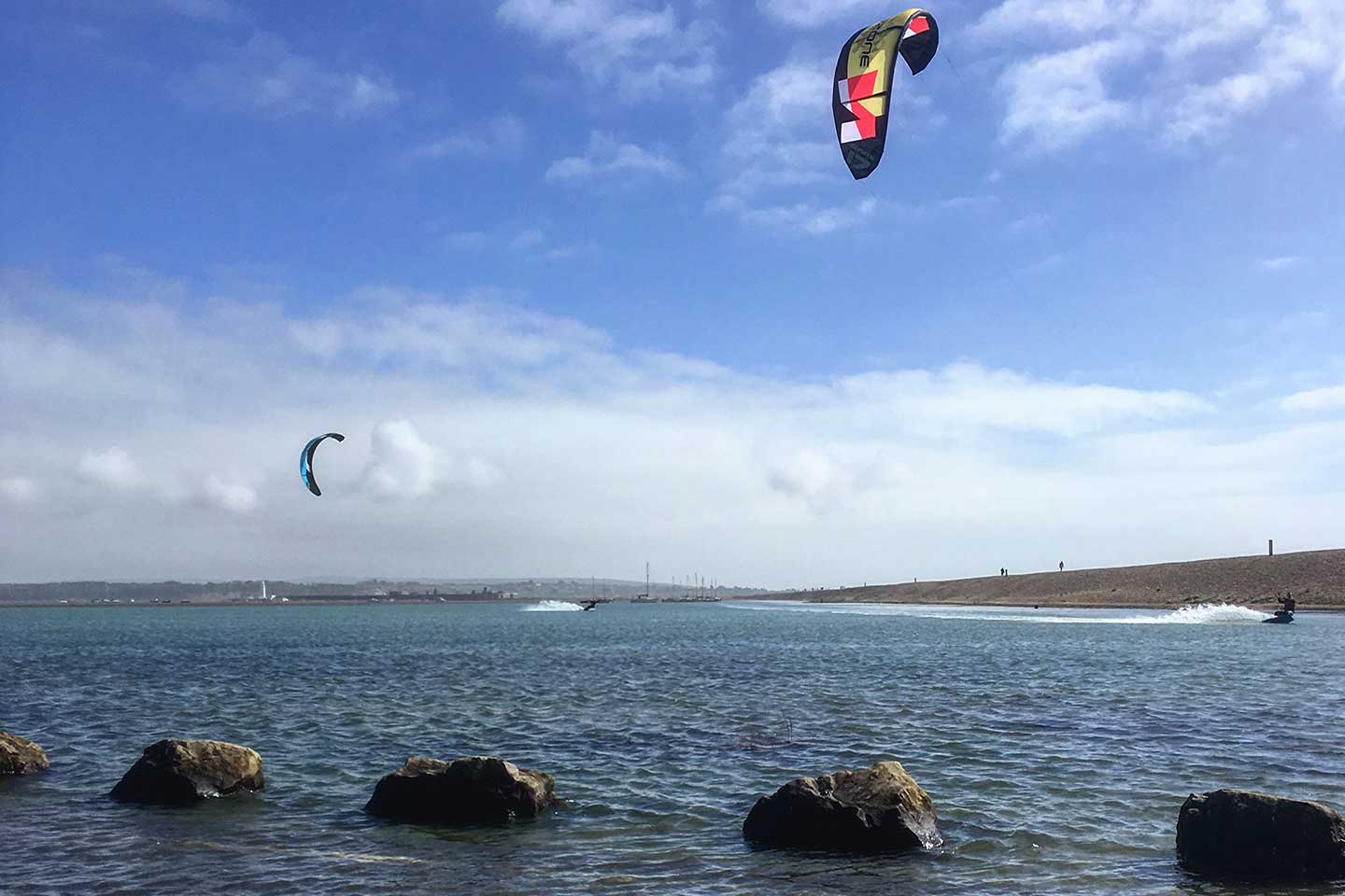 Kitesurfing